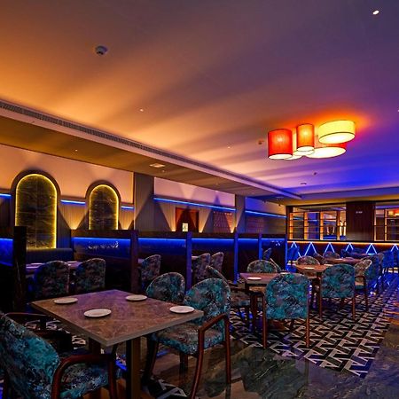 Hotel Grand Avenue Pambadi Dış mekan fotoğraf